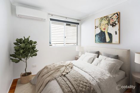 Property photo of 2/101 Gray Road West End QLD 4101