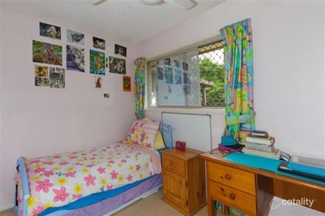 Property photo of 90 Fegen Drive Moorooka QLD 4105