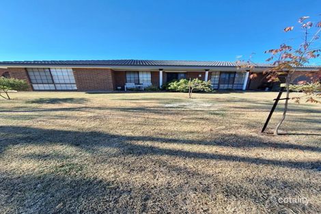 Property photo of 6 Perrier Place Kelso NSW 2795