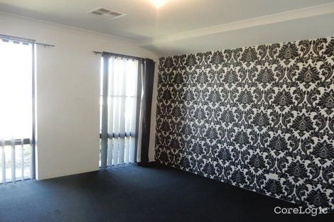 Property photo of 19 Chidlow Grange Ellenbrook WA 6069