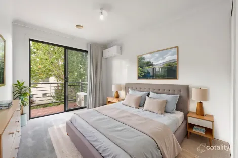 Property photo of 1 Rathdowne Walk Epping VIC 3076