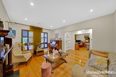 Property photo of 136 Kinglake Drive Manor Lakes VIC 3024