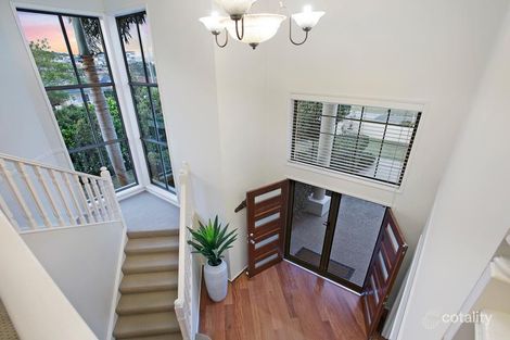 Property photo of 1 Oakwood Way Carindale QLD 4152