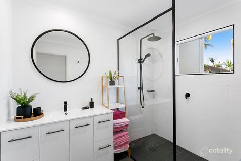 Property photo of 98 Kullaroo Road Summerland Point NSW 2259