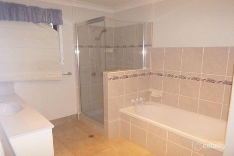 Property photo of 15 Blyth Avenue Gracemere QLD 4702