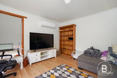 Property photo of 2/1326 Geelong Road Mount Clear VIC 3350