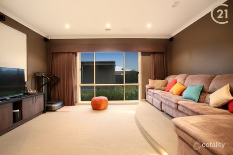 Property photo of 137 Webster Way Pakenham VIC 3810
