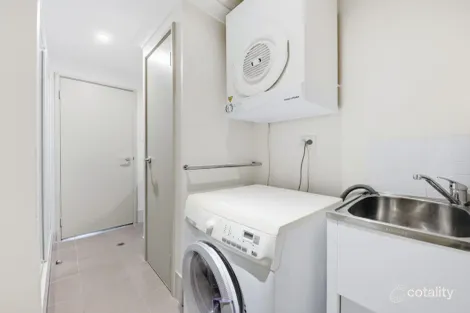 Property photo of 4/76 Newcastle Street Perth WA 6000