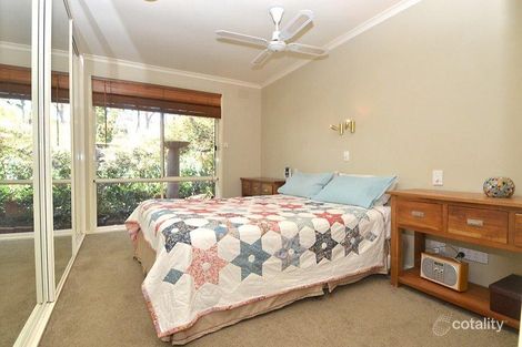 Property photo of 10 Kedleston Way Rowville VIC 3178