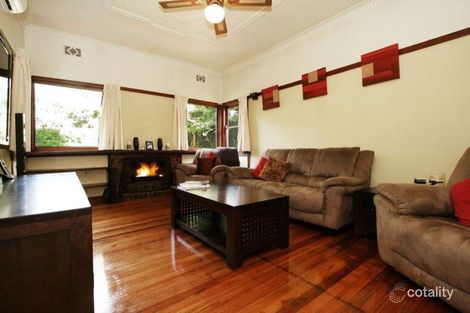 48 Old Lilydale Rd, Ringwood East, VIC 3135