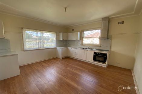 Property photo of 28 Quakers Road Marayong NSW 2148