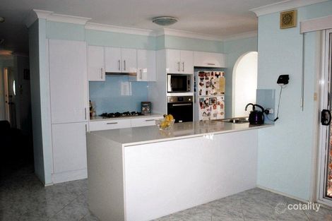 Property photo of 52 Braidwood Drive Prestons NSW 2170