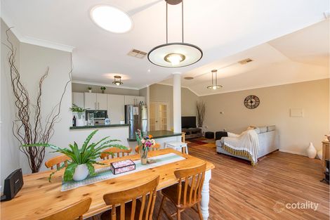Property photo of 1/18 Canning Road Kalamunda WA 6076