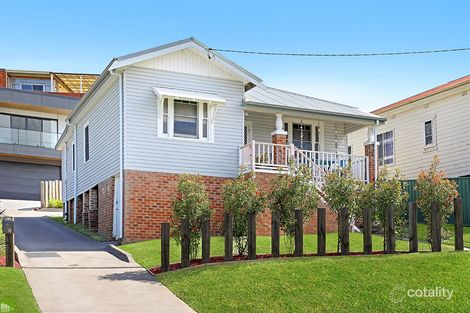 Property photo of 6A Woodlawn Avenue Mangerton NSW 2500