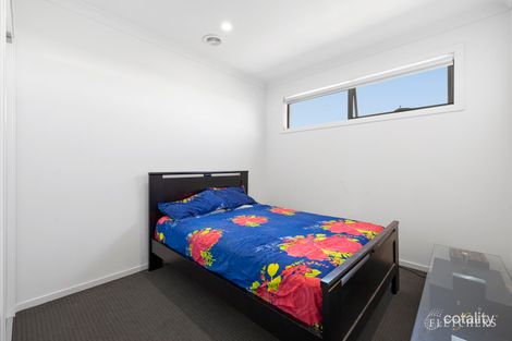 Property photo of 11 Saltbreeze Circuit Clyde VIC 3978