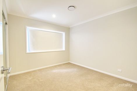 33 Turnberry Way, Brookwater, QLD 4300