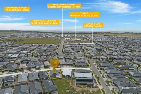 Property photo of 5 Onoway Approach Mickleham VIC 3064