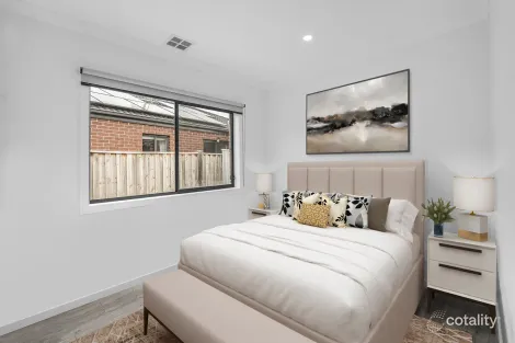 Property photo of 5 Onoway Approach Mickleham VIC 3064