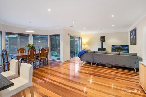 Property photo of 38 Noah Close Mornington VIC 3931