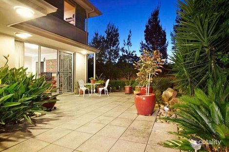 Property photo of 101 Springthorpe Boulevard Macleod VIC 3085