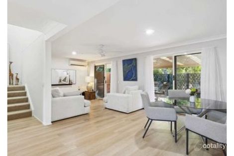 Property photo of 40/23 Thorngate Drive Robina QLD 4226