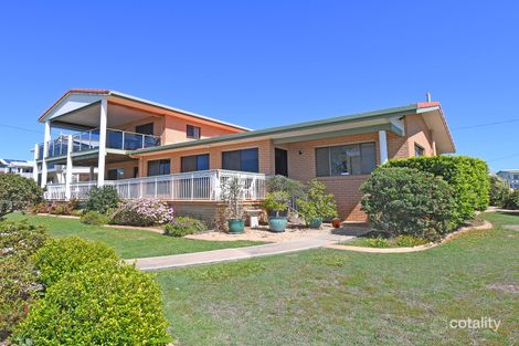 Property photo of 98 Esplanade Point Vernon QLD 4655