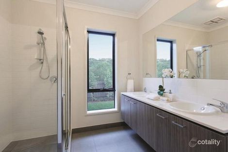 Property photo of 38 Pasture Drive Mickleham VIC 3064
