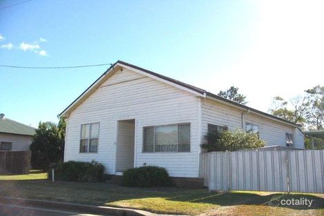 8 Astra St, Shortland, NSW 2307