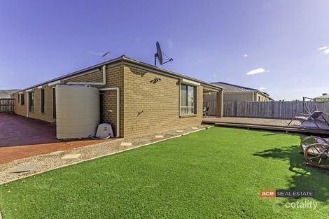 Property photo of 25 Oceanwave Parade Point Cook VIC 3030
