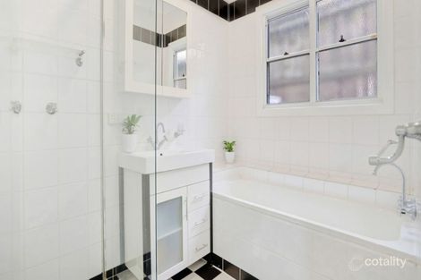 Property photo of 40 Macaulay Street Coorparoo QLD 4151
