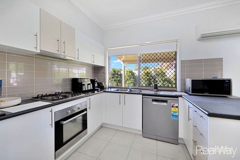 Property photo of 4/3 Bust Street Svensson Heights QLD 4670