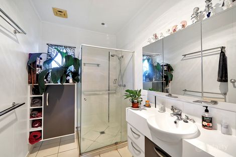 Property photo of 4 De Gunst Street Kepnock QLD 4670