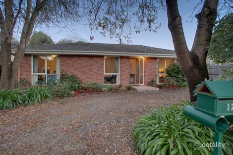 12 Calmsden St, Kilsyth South, VIC 3137