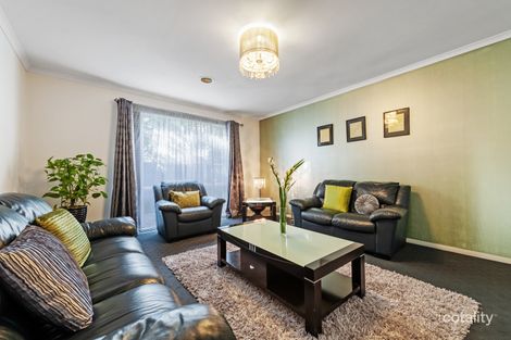 Property photo of 12 Tucker Place Caroline Springs VIC 3023