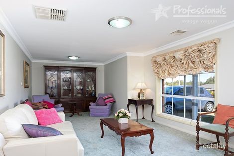 Property photo of 30 Stirling Boulevard Tatton NSW 2650
