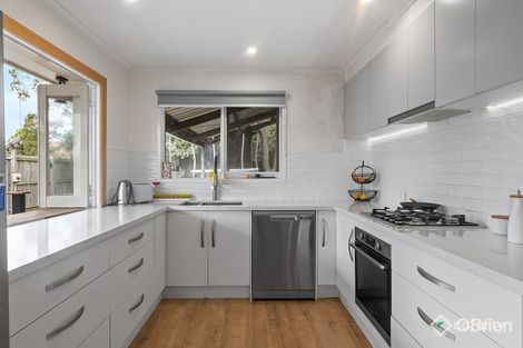 Property photo of 2 Marcella Place Carrum Downs VIC 3201