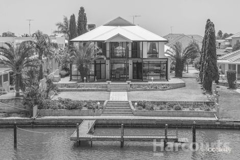 16 Amity Cove, Halls Head, WA 6210