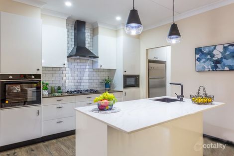 Property photo of 5 Hilltop Terrace Springfield Lakes QLD 4300