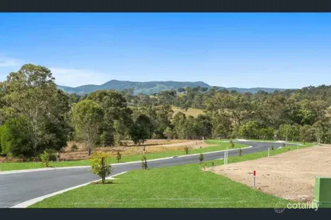 Property photo of Stringybark Place Jones Hill QLD 4570