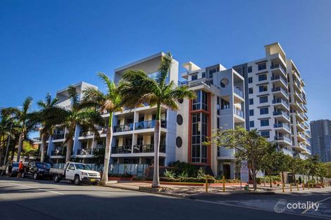 402/3 Como Cres, Southport, QLD 4215