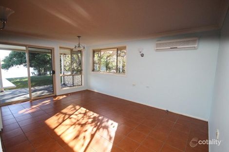 Property photo of 3 Lynhaven Crescent Ulmarra NSW 2462