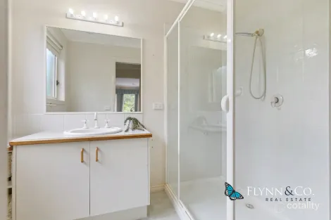 Property photo of 10 Wilgah Road Rosebud VIC 3939