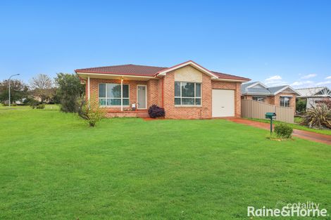 1/8 Flanagan Ct, Worrigee, NSW 2540