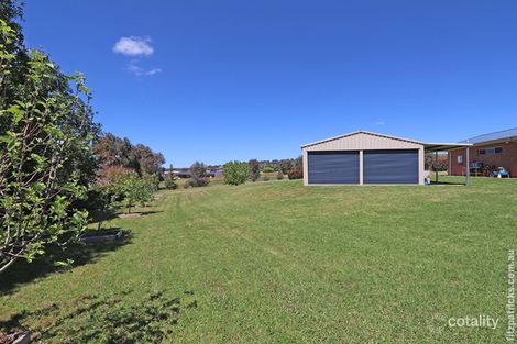 Property photo of 19 Peppermint Drive Springvale NSW 2650