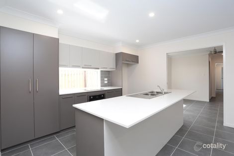 Property photo of 8 Therese Circuit Augustine Heights QLD 4300