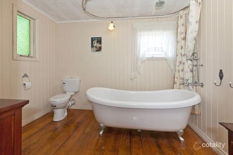 Property photo of 209 Wynnum North Road Wynnum QLD 4178