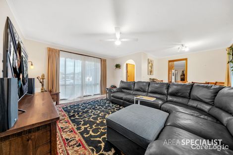 Property photo of 1 Lonsdale Crescent Cranbourne North VIC 3977