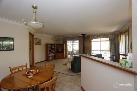 Property photo of 35 Skyline Drive Blue Mountain Heights QLD 4350
