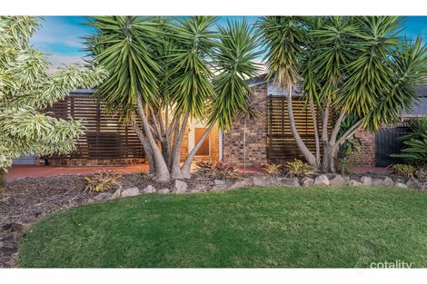 Property photo of 5 Lenae Court Murrumba Downs QLD 4503