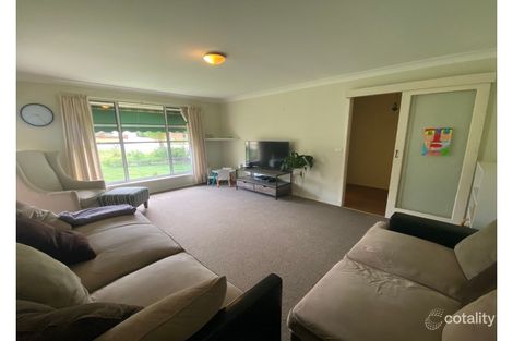 Property photo of 249 Paterson Road Bolwarra Heights NSW 2320